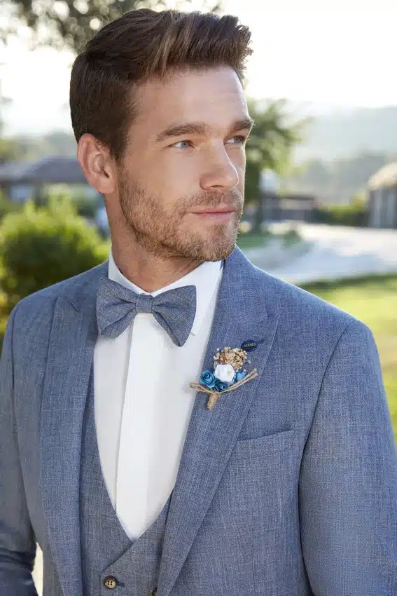 Traje de Novio Azul