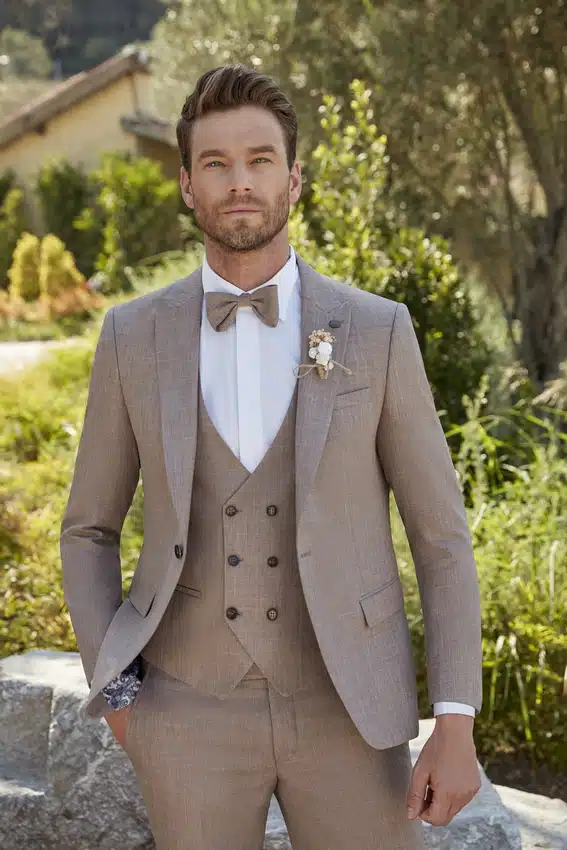 Traje de Novio Camel