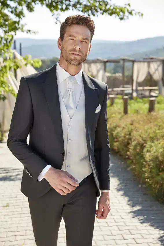 Traje de Novio Negro