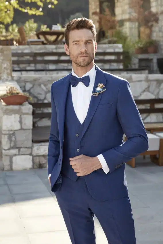 Traje de Novio Azul