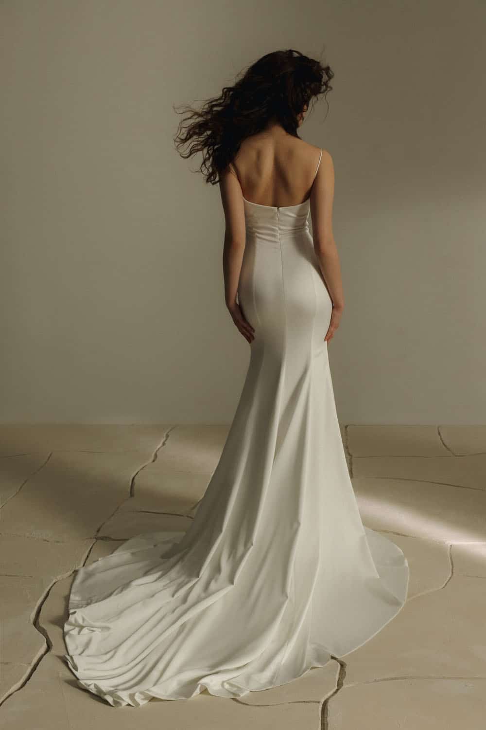 eva_lendel_kiss_of_silence_ducray_5