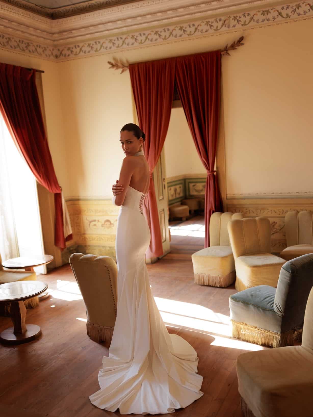 wona_white_bridal_alchemy_bronze_2