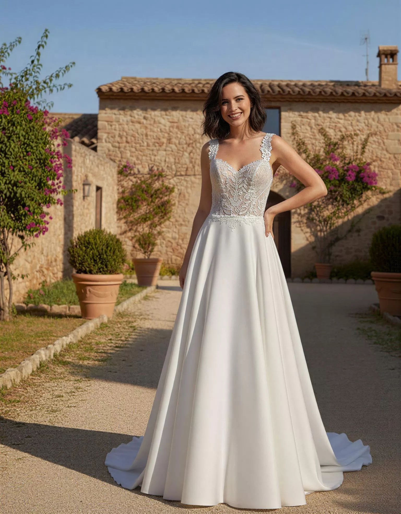 belisama_Vestido_Novia_Crepe_corazón