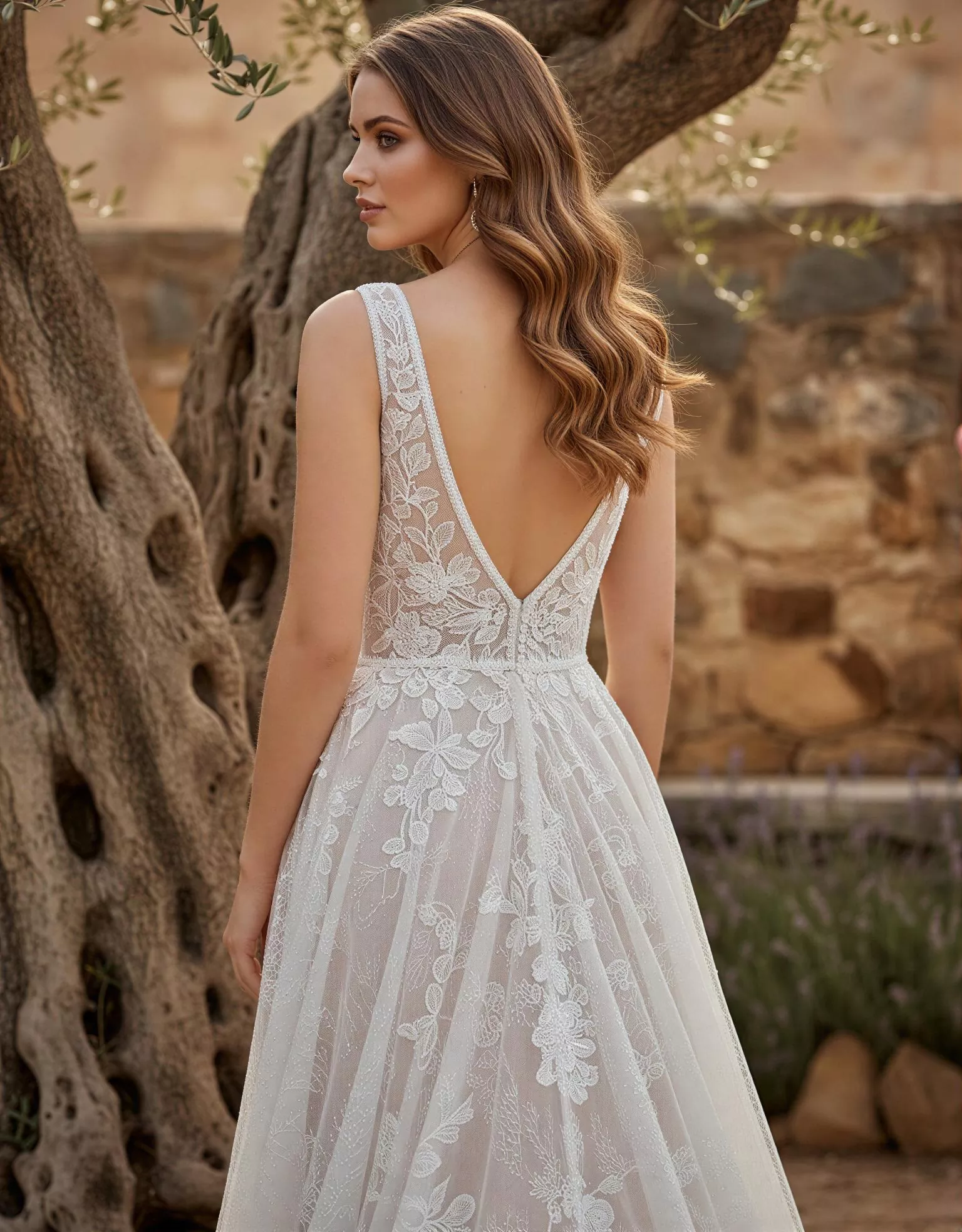 byira_Vestido_Novia_Crepe_cortea_atelierdebodas