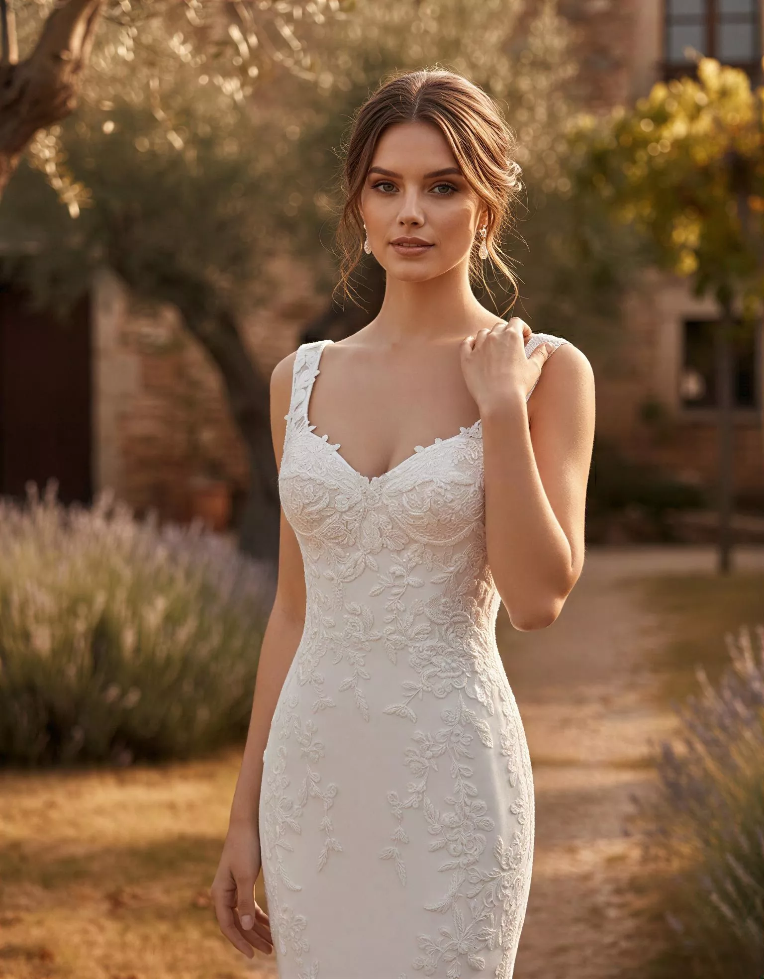 vestido-novia-brimora-atelierboheme-encaje-escotecorazón-espaldaredonda-atelierdebodas