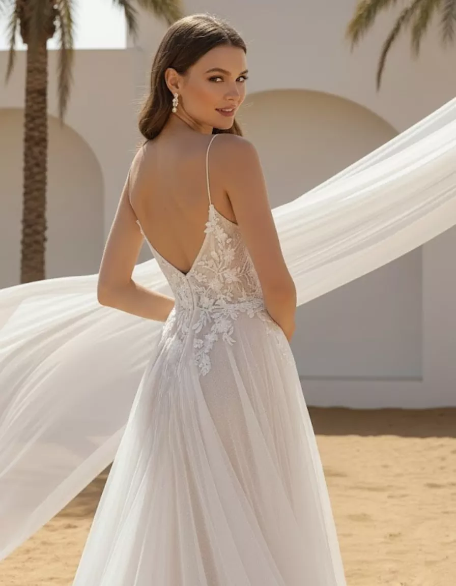 vestido-novia-aisha-atelieressential-bordado-escotev-espaldav-atelierdebodas