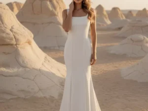 vestido-novia-silvestra-atelieressential-satén-escotepalabradehonor-espaldav-atelierdebodas