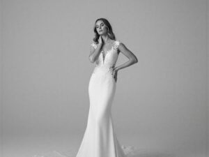 vestido-novia-carmeline-ateliercouture-encaje-escotev-espaldaenv-atelierdebodas