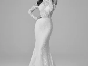 vestido-novia-calyra-ateliercouture-encaje-escotecerrado-espaldaenv-atelierdebodas