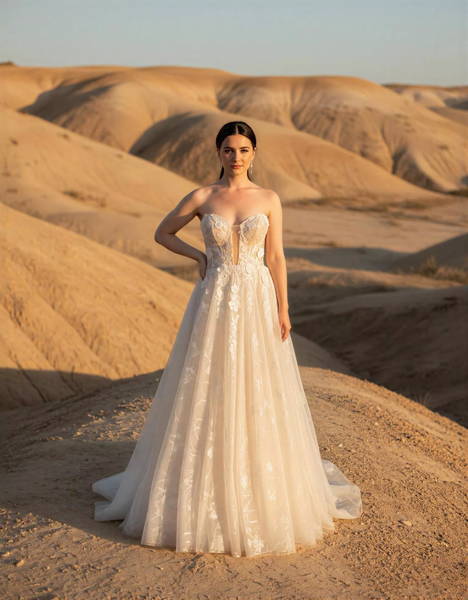 vestido-novia-leyla-atelierromance-encaje-escoteenv-espaldaenv-atelierdebodas