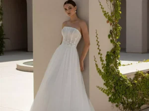 vestido-novia-othea-atelieressential-Tul-escoterecto-espaldarecta-atelierdebodas