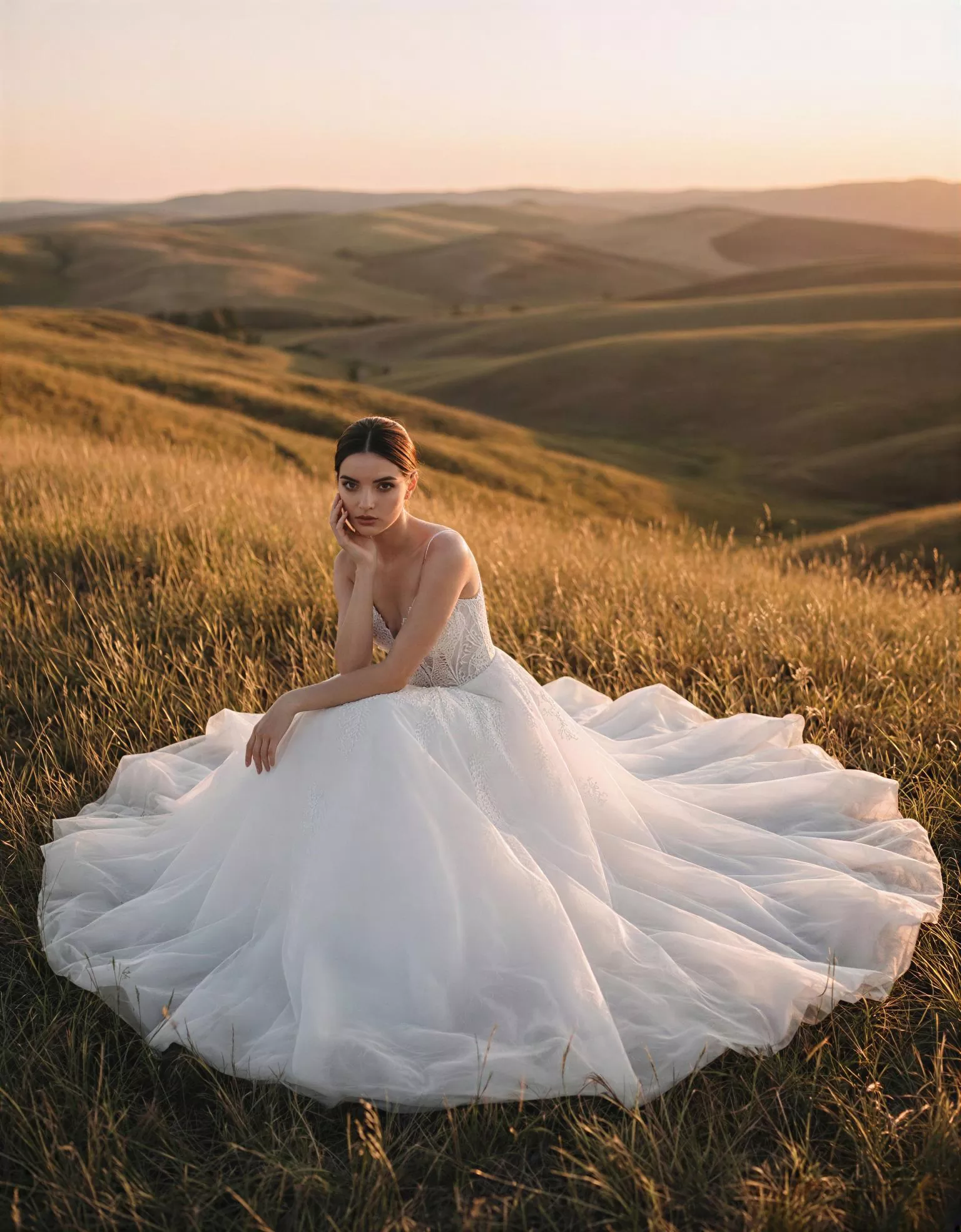 vestido-novia-erielle-atelieressential-encaje-escoteenv-espaldaenv-atelierdebodas