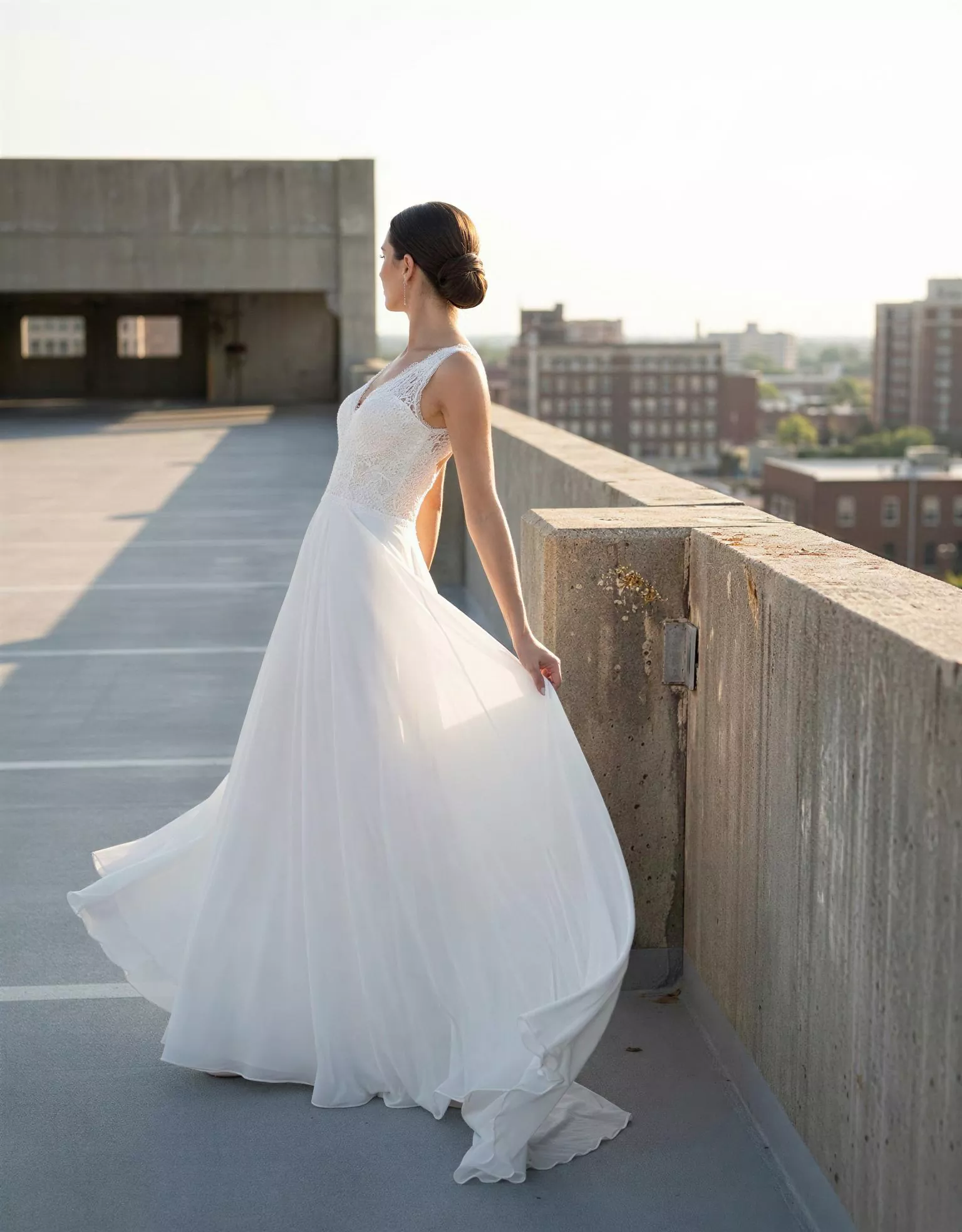 vestido-novia-calendula-atelierromance-encaje-escoteenv-espaldaabierta-atelierdebodas