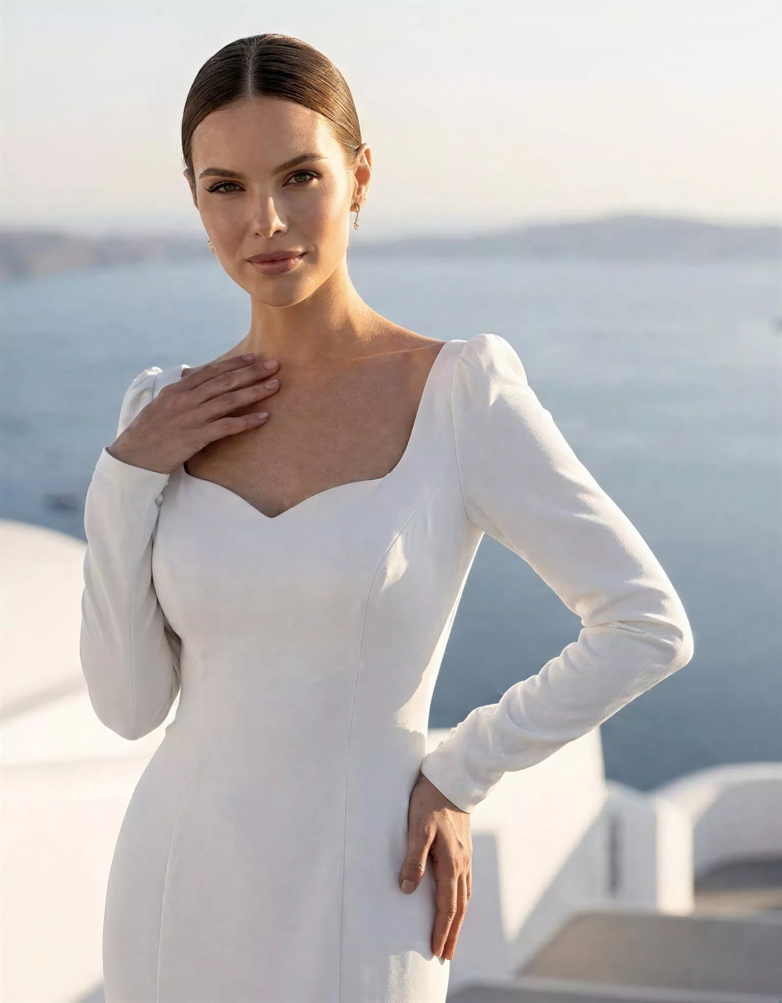 vestido-novia-loira-atelieressential-mikado-escotecorazón-espaldaenv-atelierdebodas