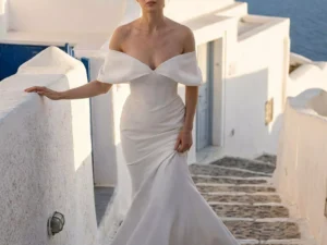 vestido-novia-zeina-atelierboheme-crepé-escoterecto-espaldarecta-atelierdebodas
