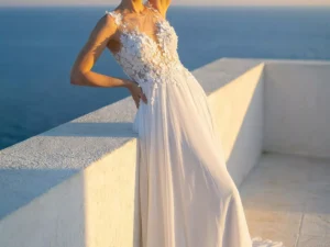 vestido-novia-alizeh-atelierromance-encaje-escotecorazón-espaldaenv-atelierdebodas