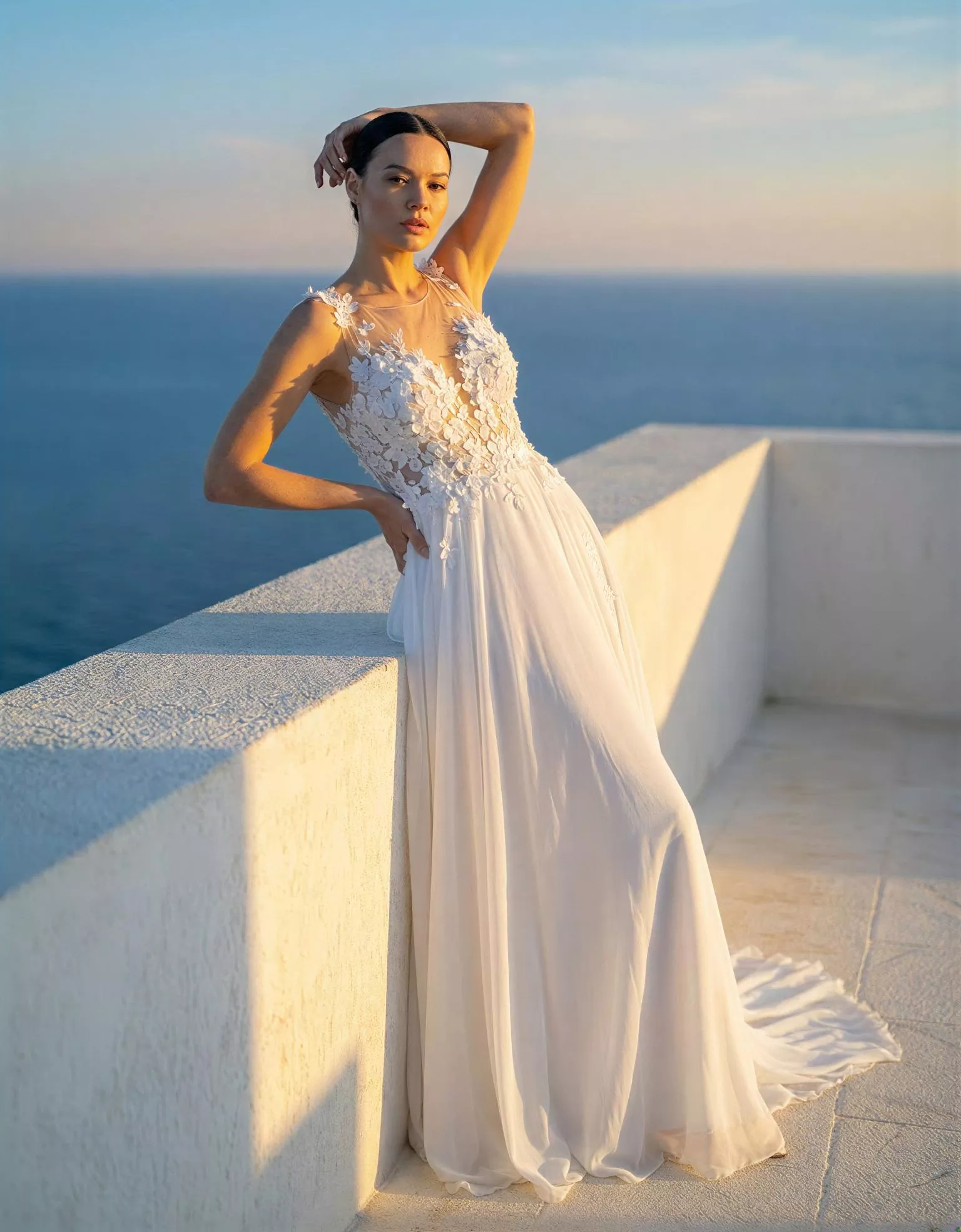 vestido-novia-alizeh-atelierromance-encaje-escotecorazón-espaldaenv-atelierdebodas