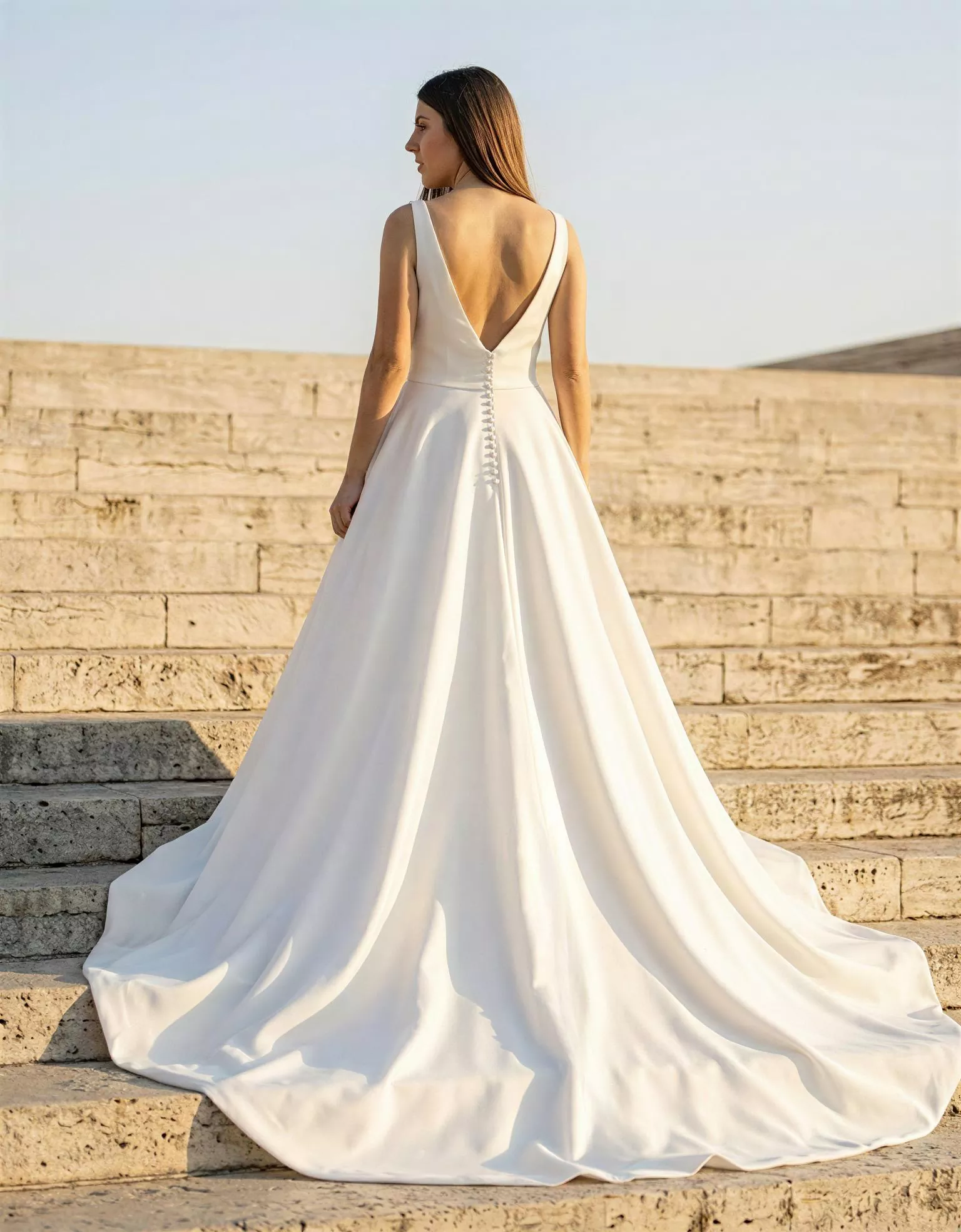 vestido-novia-aster-atelierboheme-satén-escoteenv-espaldaenv-atelierdebodas