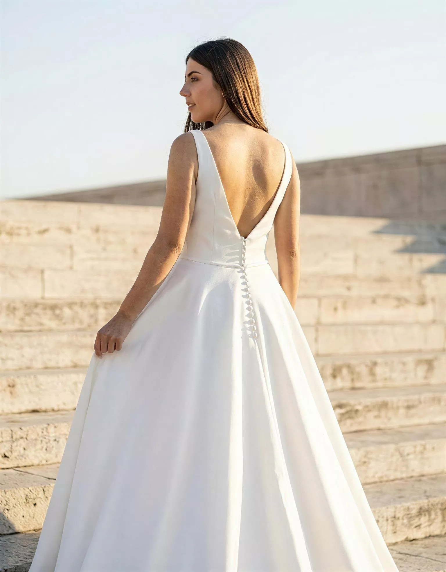 vestido-novia-aster-atelierboheme-satén-escoteenv-espaldaenv-atelierdebodas