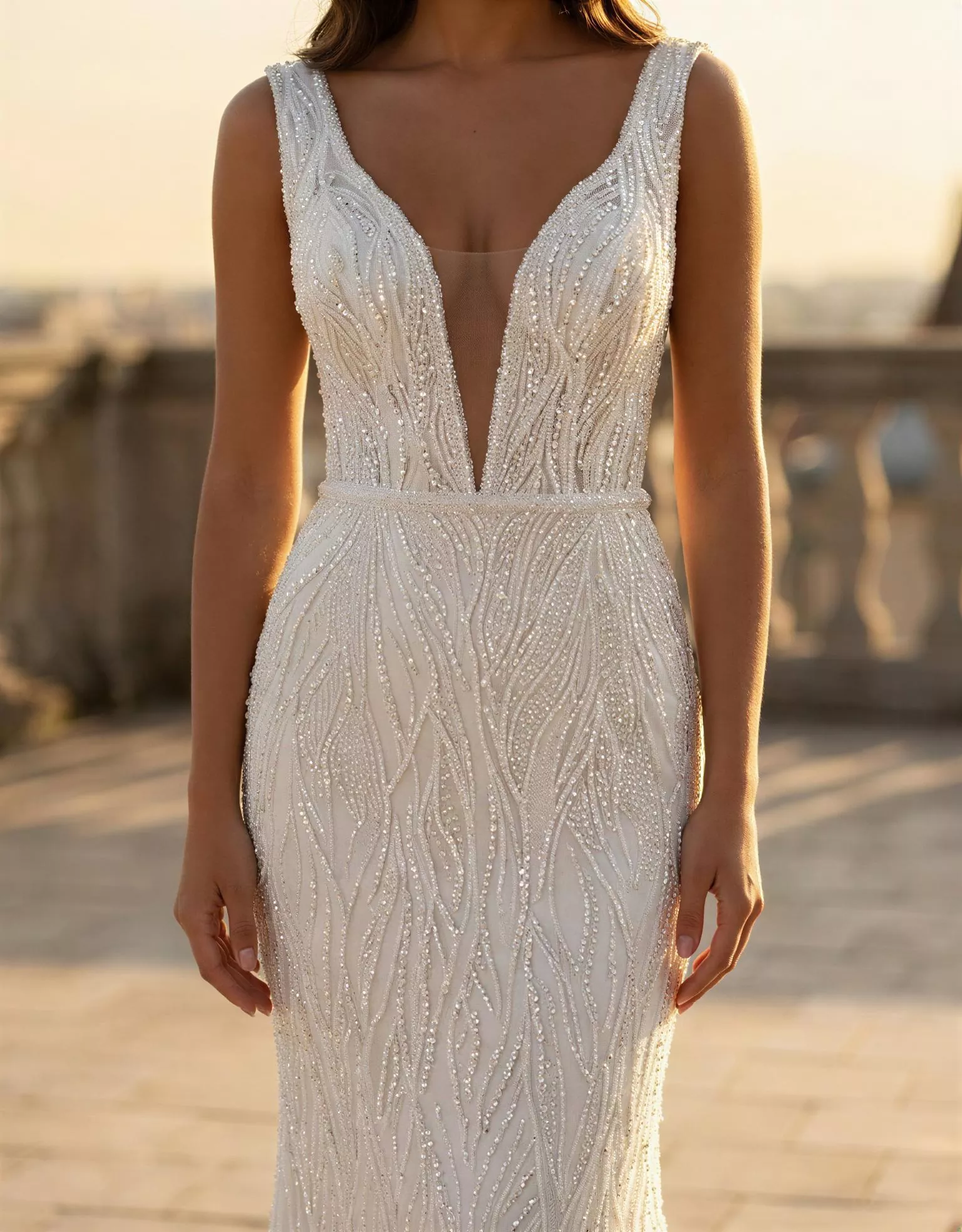 vestido-novia-lysandra-atelieressential-mikado-escoteenv-espaldaenv-detalle-atelierdebodas