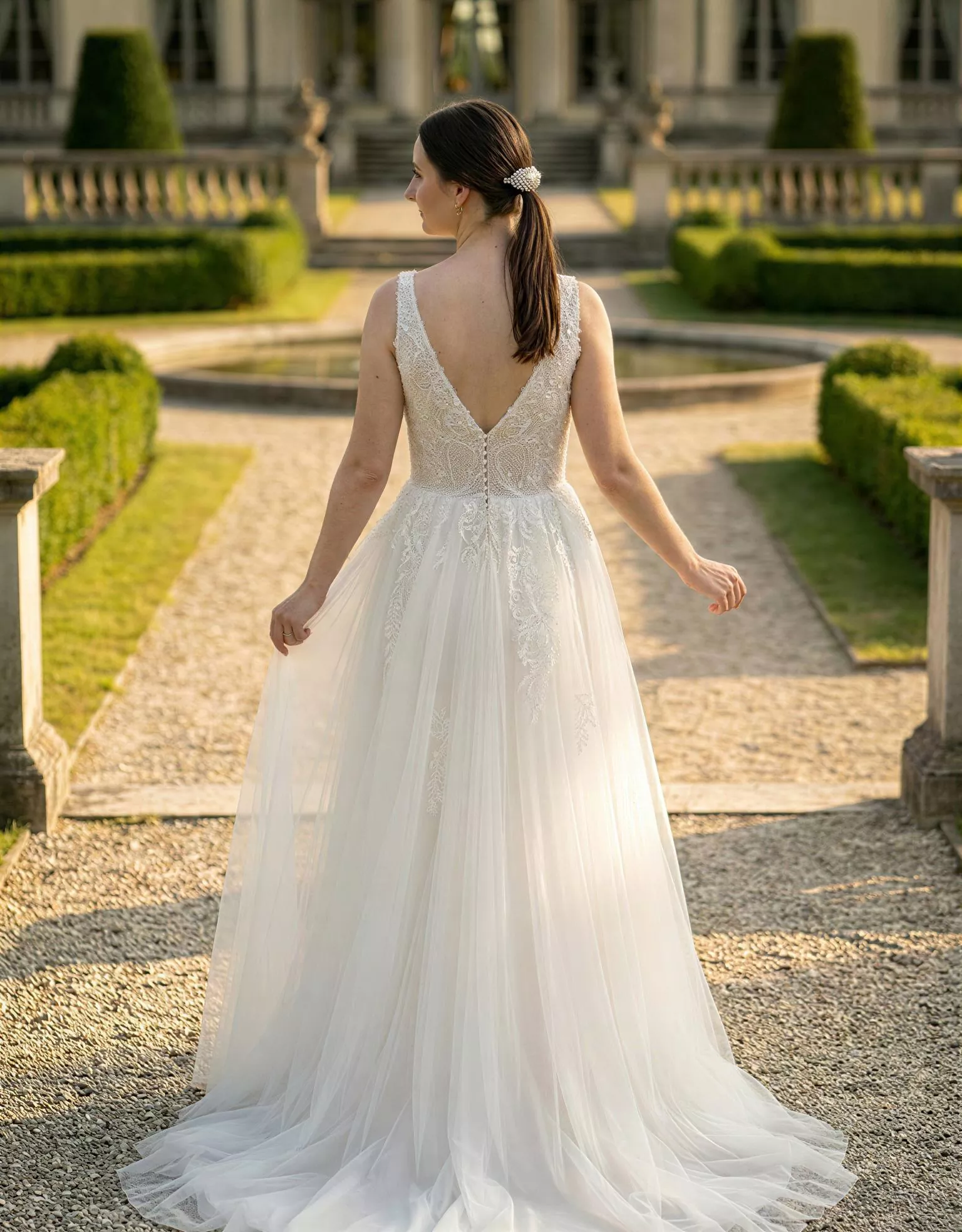 vestido-novia-lobired-ateliercouture-encaje-escoteenv-espaldaenv-atelierdebodas