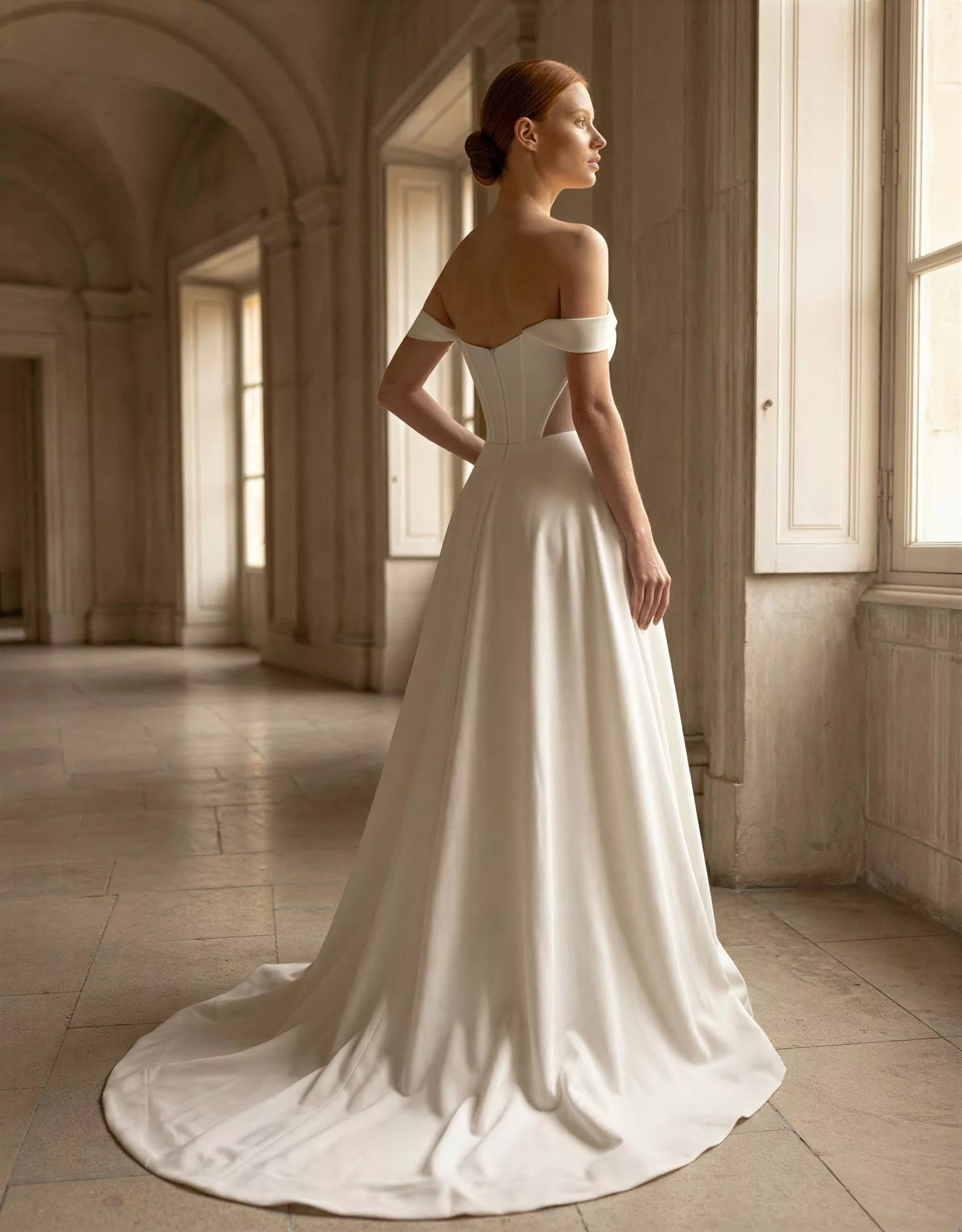 vestido-novia-dakar-atelierrboheme-encaje-escotecorazón-espaldarecta-atelierdebodas