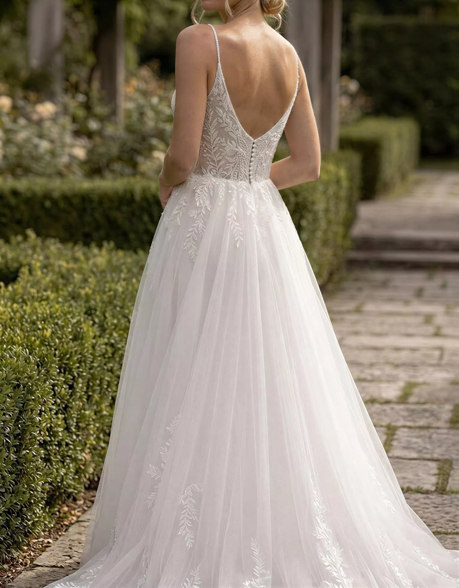 vestido-novia-liriana-atelierboheme-encaje-escoteenv-espaldaenv-atelierdebodas