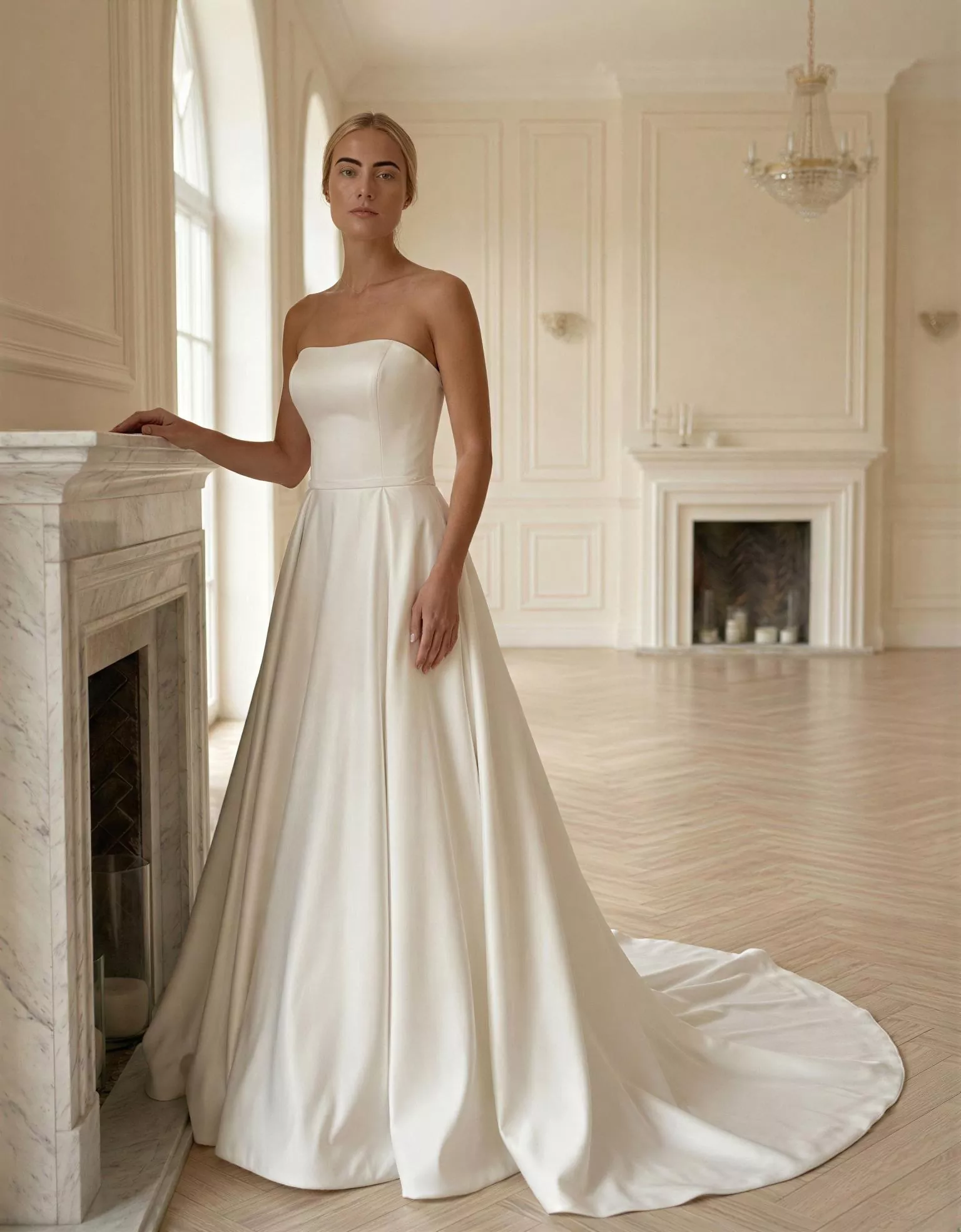 vestido-novia-lioriane-atelierromance-crepé-escotecorazón-espaldarecta-atelierdebodas