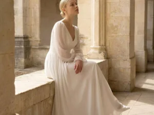 vestido-novia-lublin-atelierromance-crepé-escoteenv-espaldaenu-editorial-atelierdebodas