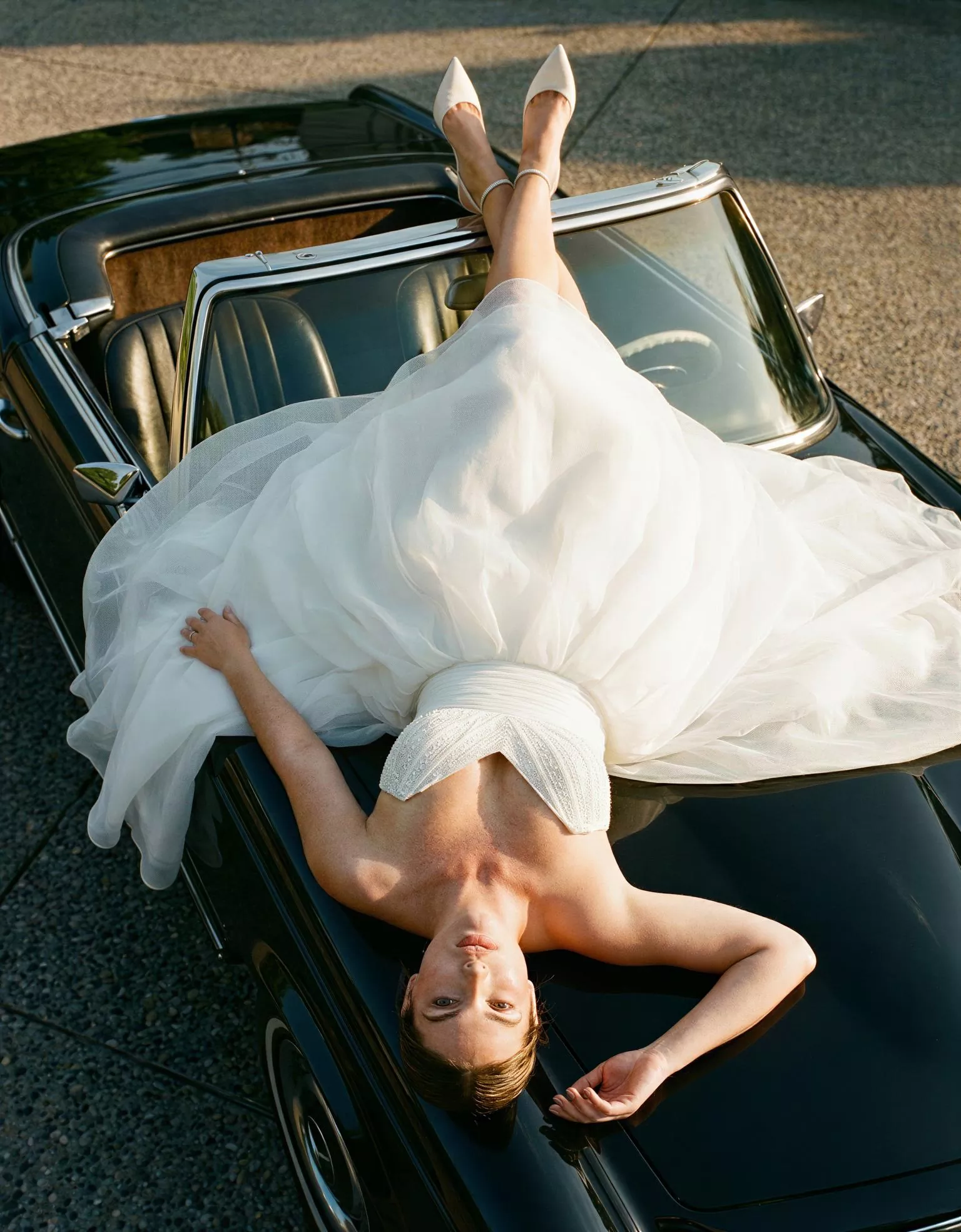 vestido-novia-buylanga-atelierromance-gasa-escotecorazón-espaldacorsé-editorial-atelierdebodas