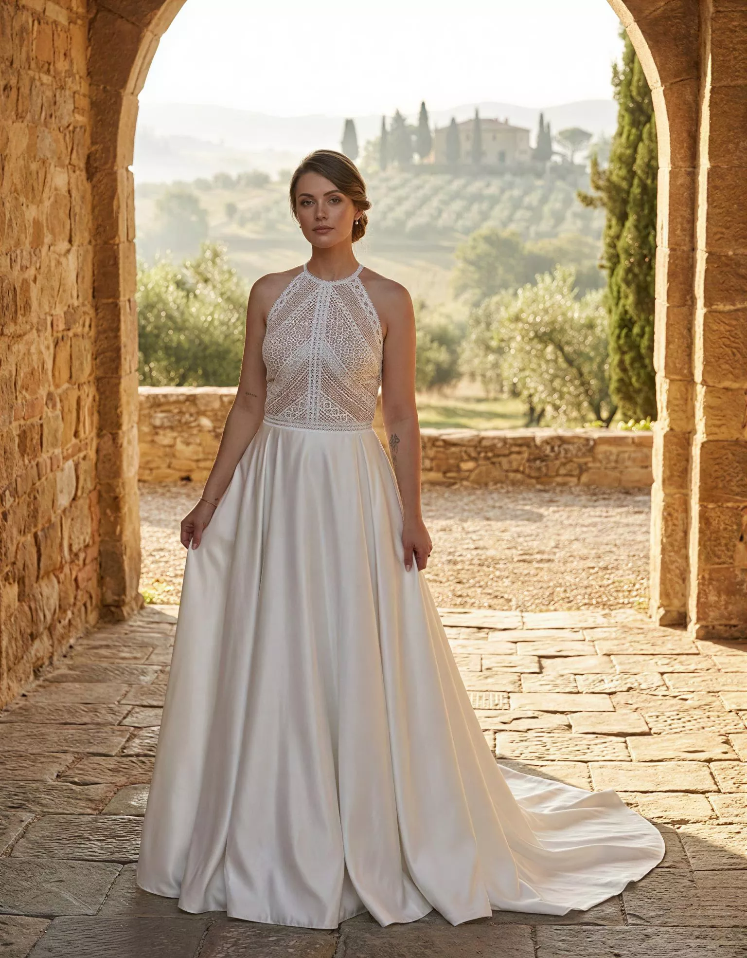 vestido-novia-hanover-atelierromance-encaje-escotecerrado-espaldailusion-frente-atelierdebodas