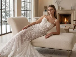 vestido-novia-hazlithe-atelierromance-encaje-escotecorazón-espaldarecta-frente-atelierdebodas