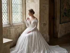 vestido-novia-laurea-ateliercouture-encaje-escotecorazón-espaldacerrada-editorial-atelierdebodas