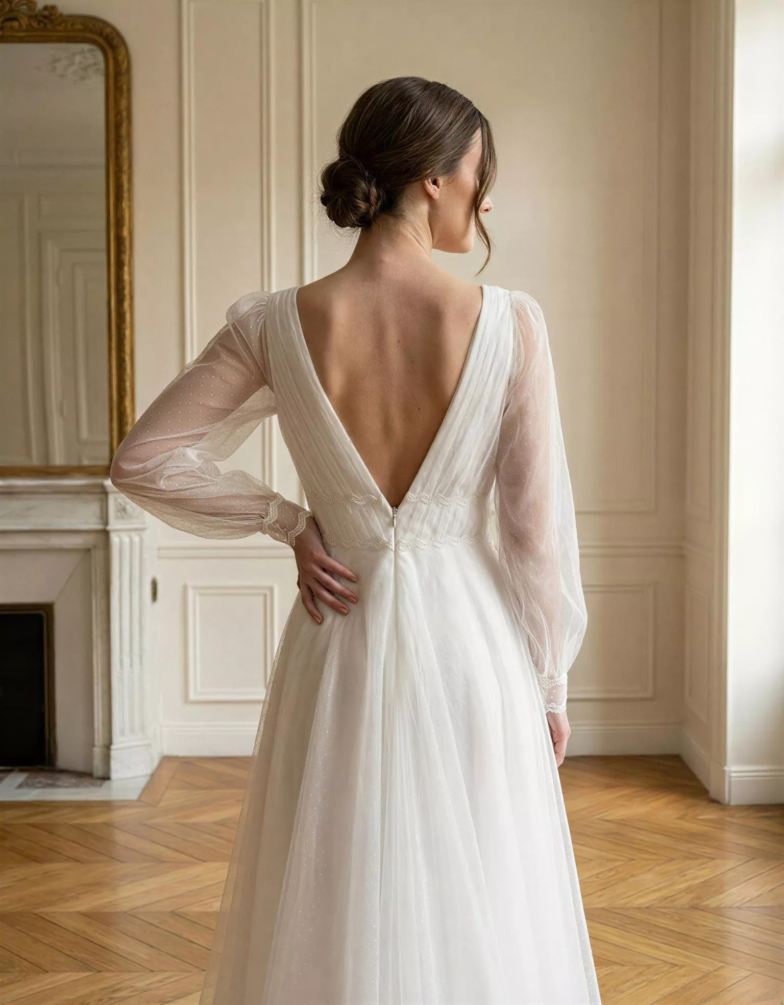 vestido-novia-luminara-atelierromance-gasa-escoteenv-espaldaenv-detalleespalda-atelierdebodas