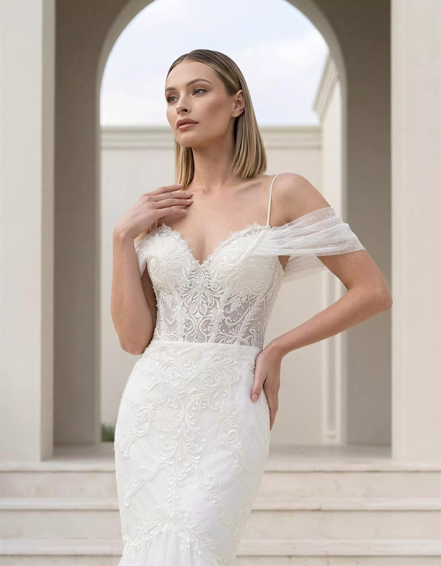 vestido-novia-lys-ateliercouture-encaje-escotecorazón-espaldacorsé-detalle-atelierdebodas