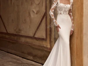 vestido-novia-madonna-albertopalatchi-encaje-escoterecto-espaldacerrada-frente-atelierdebodas