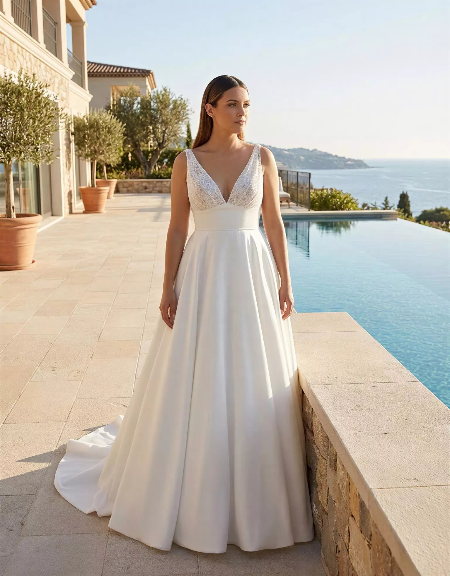 vestido-novia-vitorina-atelieressential-encaje-escoteenv-espaldarecta-frente-atelierdebodas