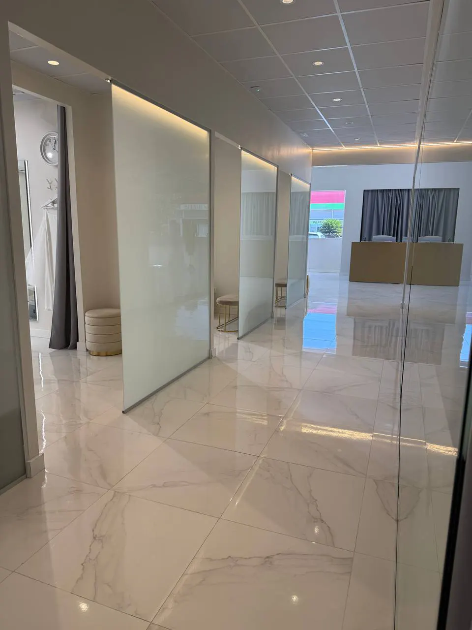 probadores-mujeres-trajes-de-boda-sevilla