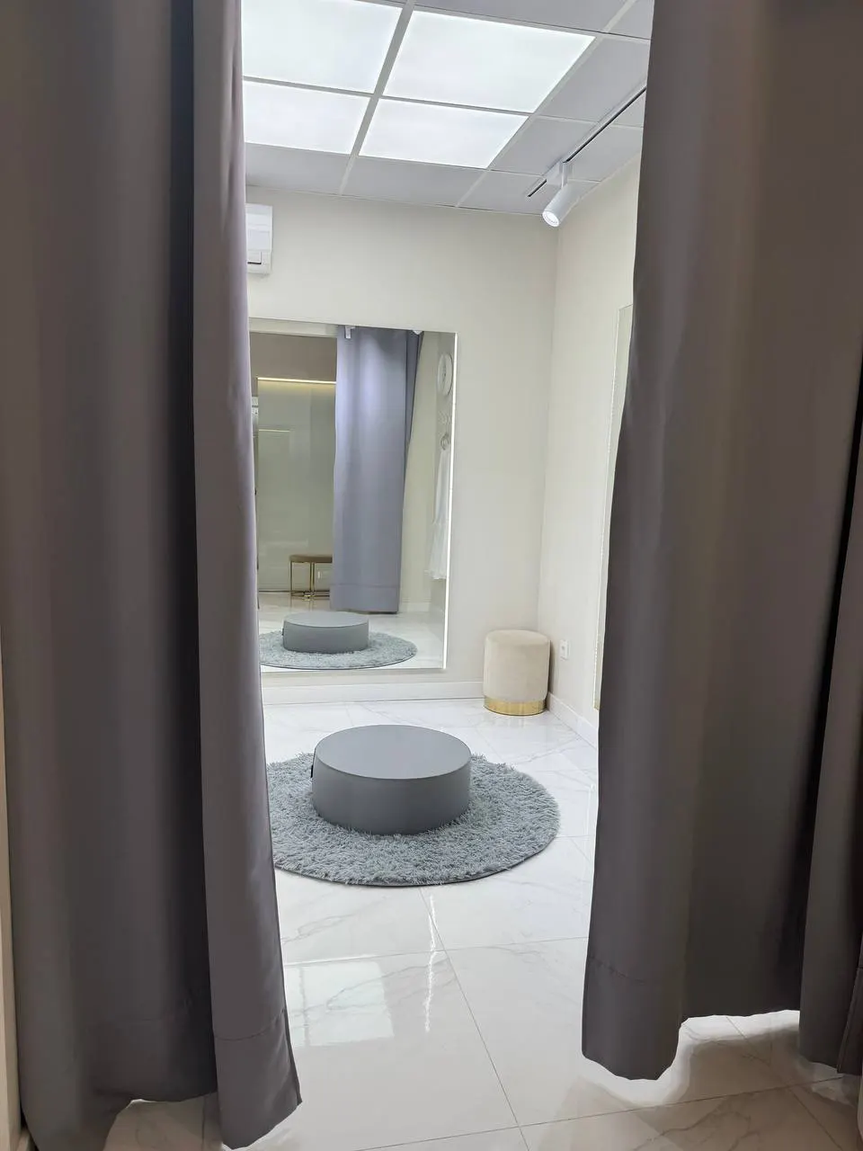 probadores-nupciales-atelier-de-bodas