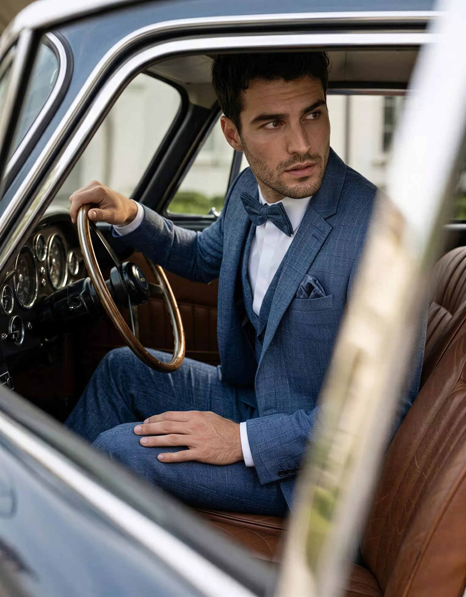 traje-novio-bradford-masculini-detalle-atelierdebodas