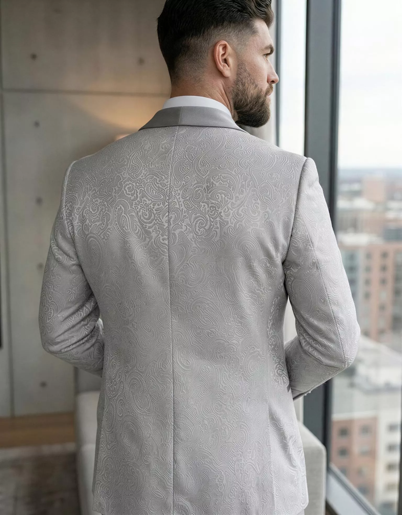 traje-novio-dandy-masculini-atelierdebodas