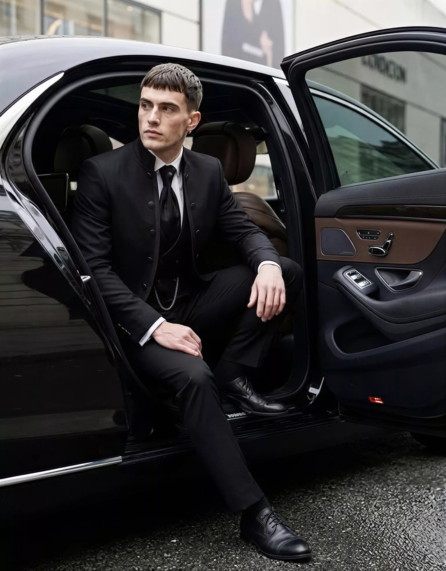 traje-novio-emir-masculini-editorial-atelierdebodas