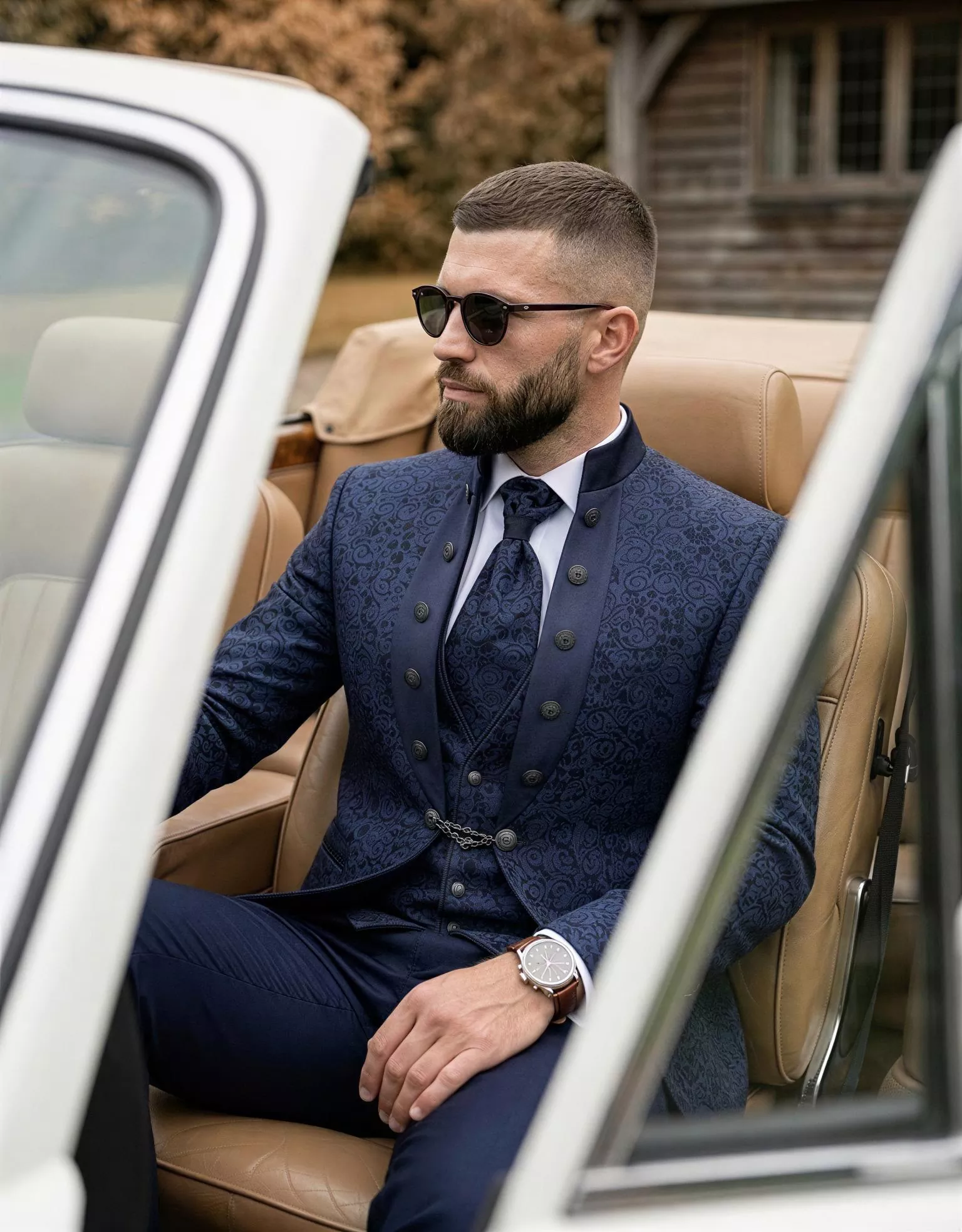 traje-novio-galip-masculini-editorial-atelierdebodas