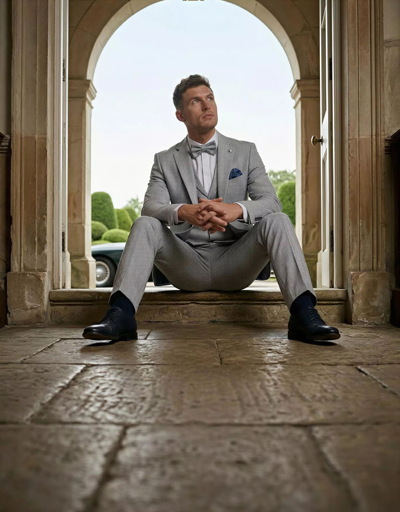 traje-novio-hampton-masculini-editorial-atelierdebodas