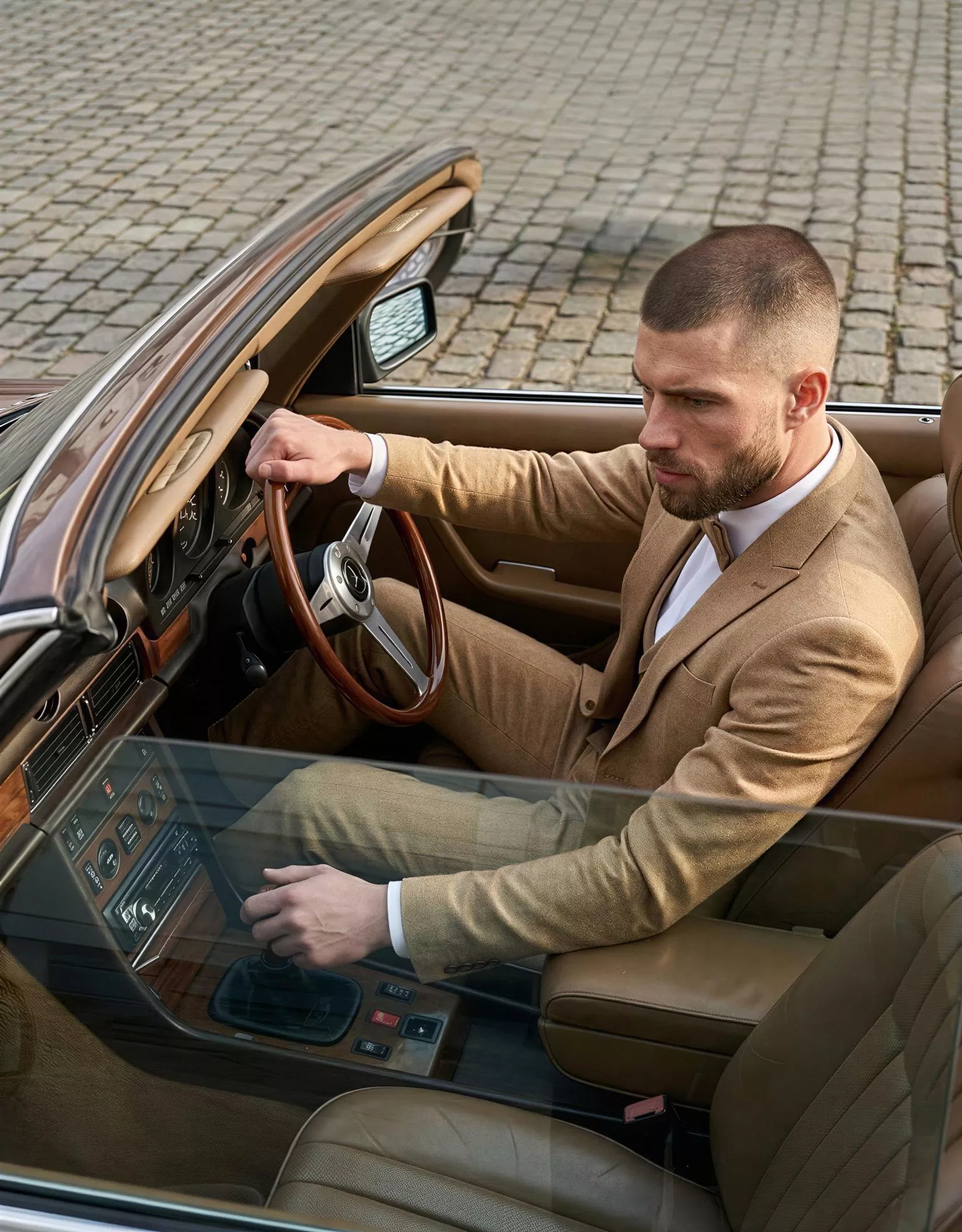 traje-novio-kensington-masculini-editorial-atelierdebodas