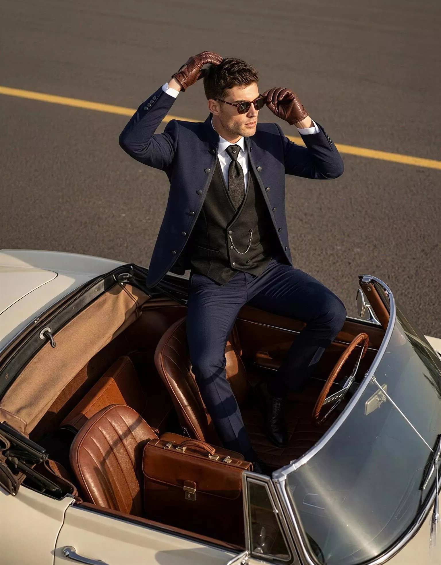 traje-novio-lucius-masculini-editorial-atelierdebodas