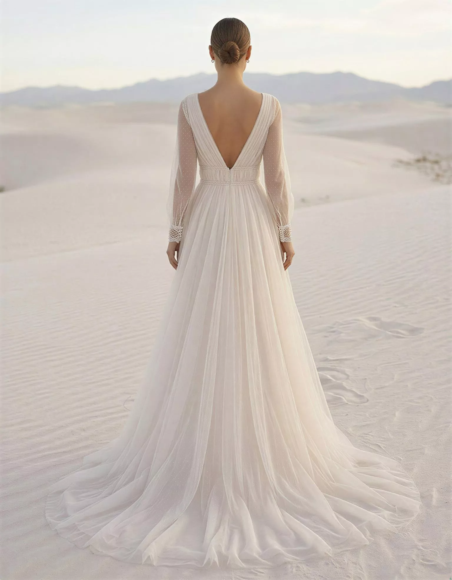 vestido-novia-blanche-atelierboheme-gasa-escoteenv-espaldaenv-atelierdebodas