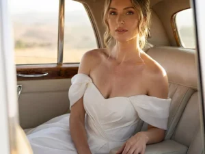 vestido-novia-deneva-atelierromance-crepé-escotecorazón-espaldacorsé-editorial-atelierdebodas