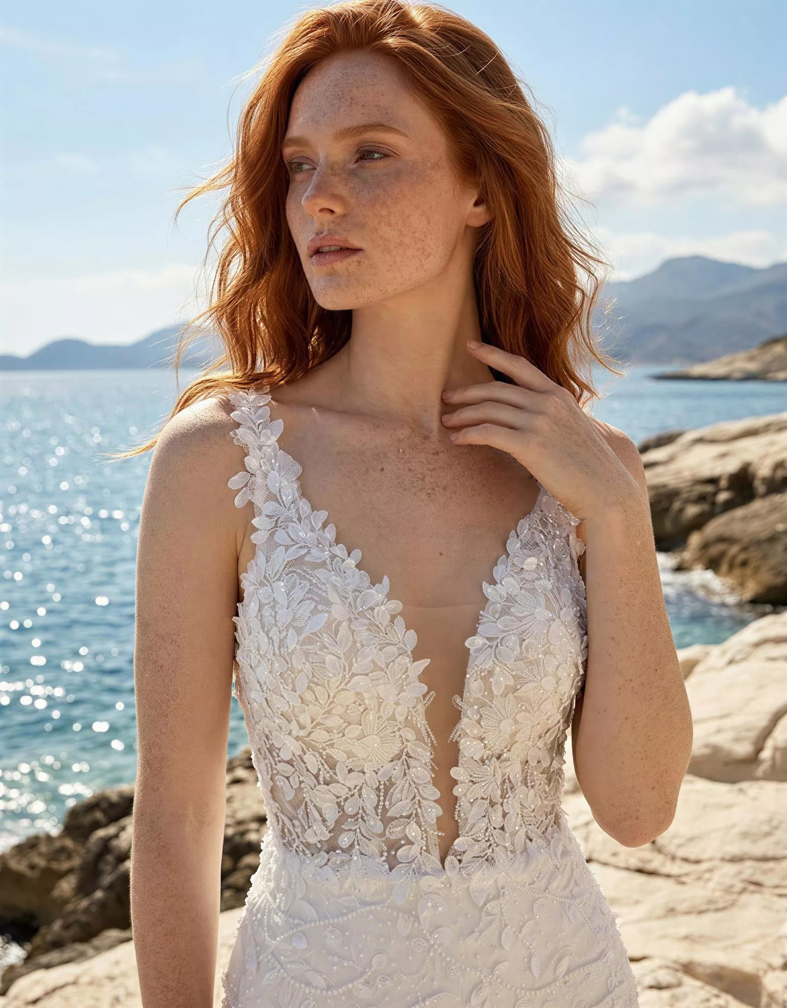 vestido-novia-florencia-atelieressential-encaje-escoteenv-espaldaenv-detalle-atelierdebodas