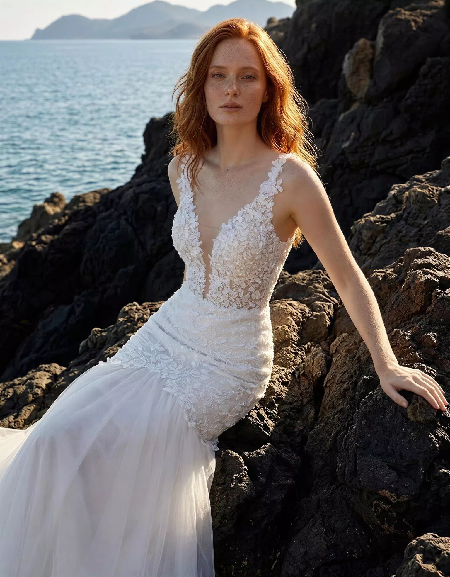 vestido-novia-florencia-atelieressential-encaje-escoteenv-espaldaenv-editorial-atelierdebodas